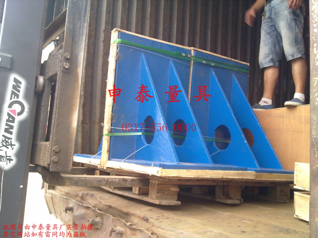 �T�F����