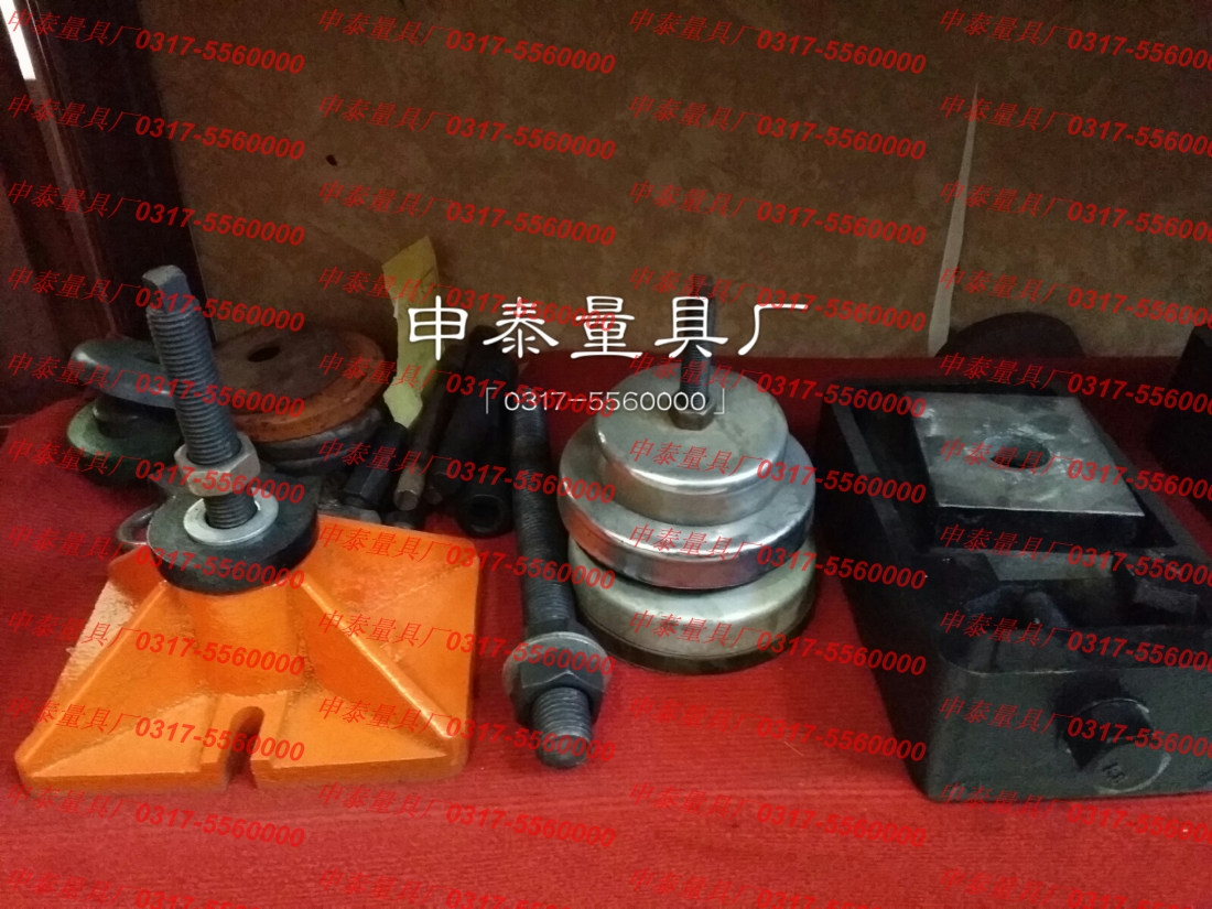 �C���{���|�F